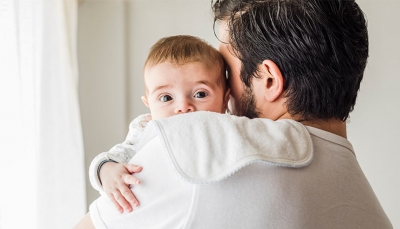 Why being hands on with baby pays off for fathers