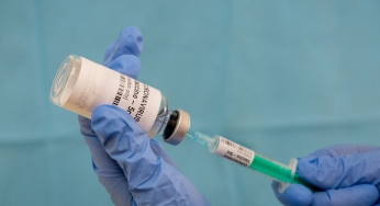 India regulators probe alleged AstraZeneca shot reaction, trial continues